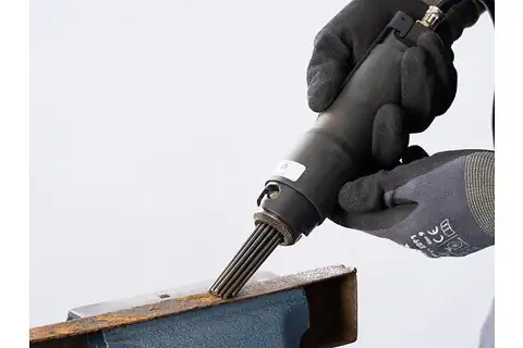 Rechte naaldbikhamer met 18 naalden 2