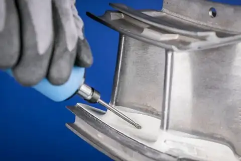 Hartmetall Frässtift Tropfen TRE Ø 03x07 mm Schaft-Ø 3x75 mm Z3P universal mittel kreuzverzahnt 2